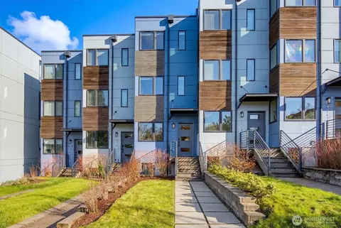 4274 NE 50th St, Seattle, WA 98105