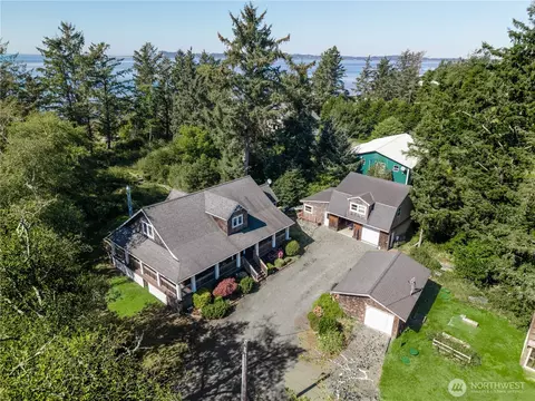 10 12 Prince St W, Chinook, WA 98614