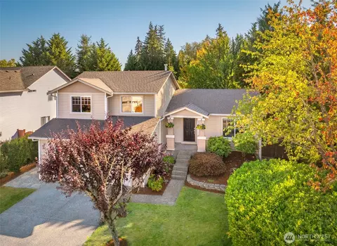 View/Area - 5022 146th St SE, Everett, WA 98208 photo 4 of 4