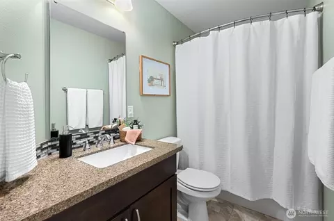 Bath - 5022 146th St SE, Everett, WA 98208 photo 2 of 2