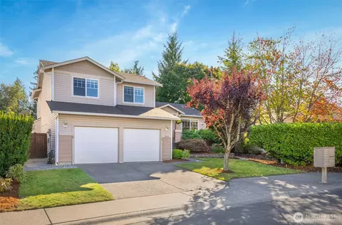 Exterior - 5022 146th St SE, Everett, WA 98208 photo 7 of 10