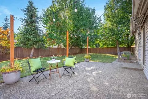 Exterior - 5022 146th St SE, Everett, WA 98208 photo 3 of 10