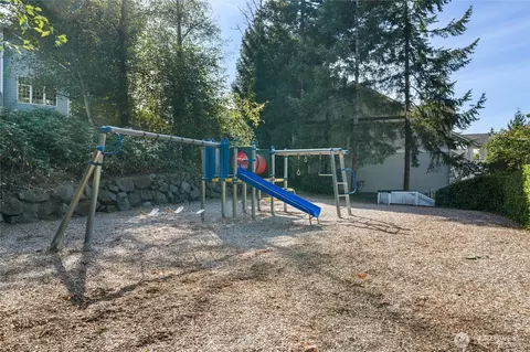 Exterior - 12105 NE 171st Pl #A302, Bothell, WA 98011 photo 5 of 5