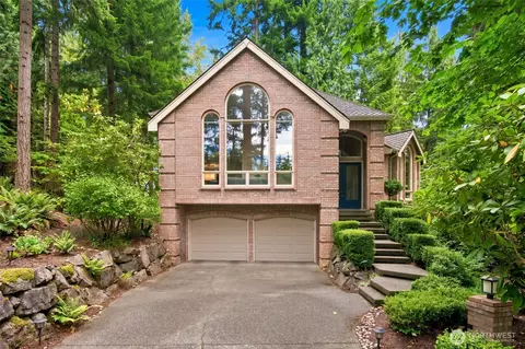 4856 167th Ave SE, Bellevue, WA 98006