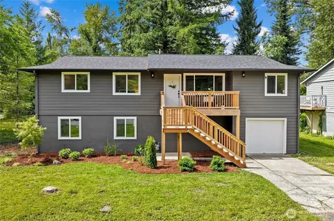 39845 SE Spruce St, Snoqualmie, WA 98065