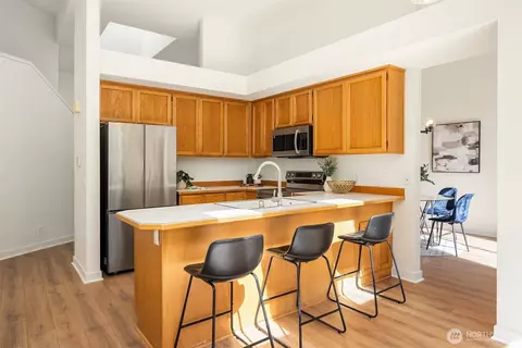 Kitchen - 11825 NE 167th St, Bothell, WA 98011 photo 1 of 4