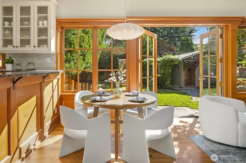 Dining - 1612 38th Ave E, Seattle, WA 98112 photo 2 of 3
