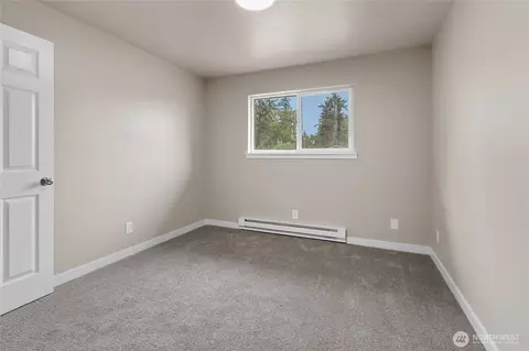 Bedroom - 117 176th St E, Spanaway, WA 98387 photo 6 of 6