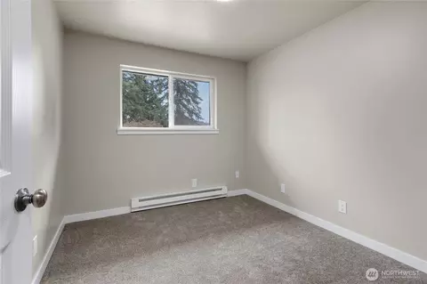 Bedroom - 117 176th St E, Spanaway, WA 98387 photo 1 of 6