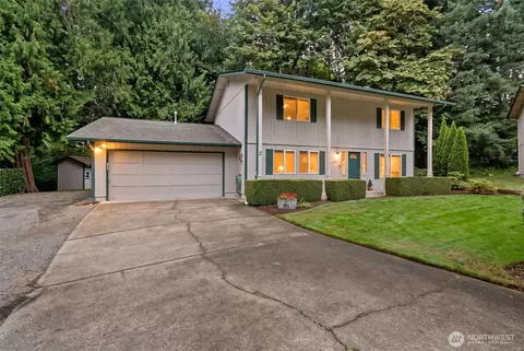 6607 Foster Dr SW, Tumwater, WA 98512