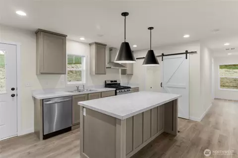 18812 8th Ave E, Spanaway, WA 98387 photo 10