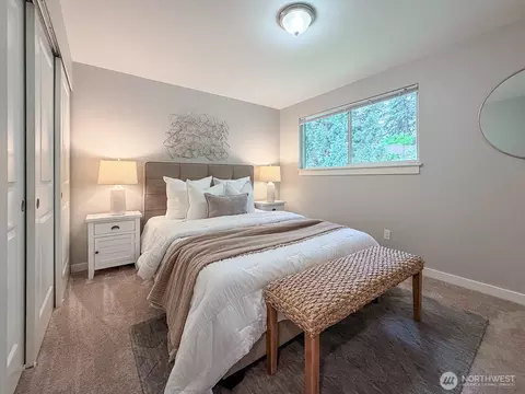 Bedroom - 15003 108th Pl NE, Bothell, WA 98011 photo 1 of 6