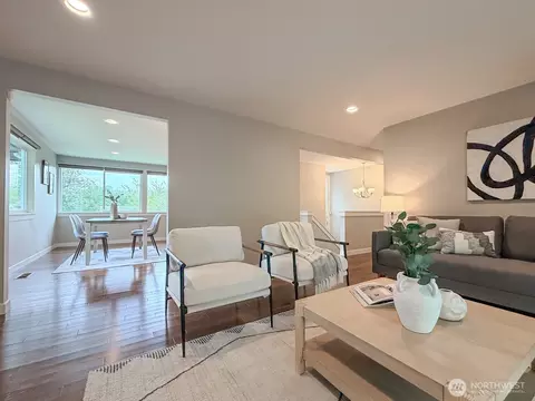 Living - 15003 108th Pl NE, Bothell, WA 98011 photo 1 of 5
