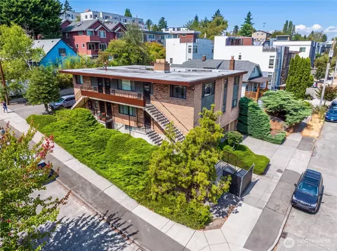 4301 Whitman Ave N, Seattle, WA 98103