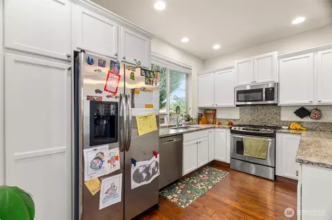 Kitchen - 7377 Radius Loop SE, Olympia, WA 98513 photo 3 of 6