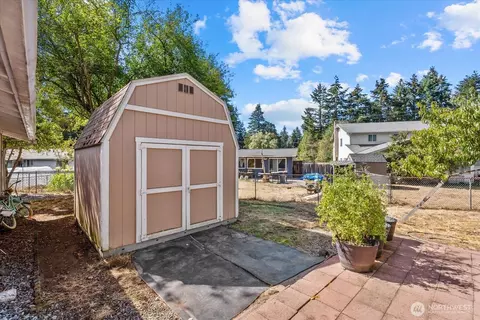 Exterior - 19408 9th Ave E, Spanaway, WA 98387 photo 3 of 10