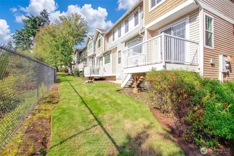 Exterior - 13021 NE 182nd Pl #A, Bothell, WA 98011 photo 5 of 5