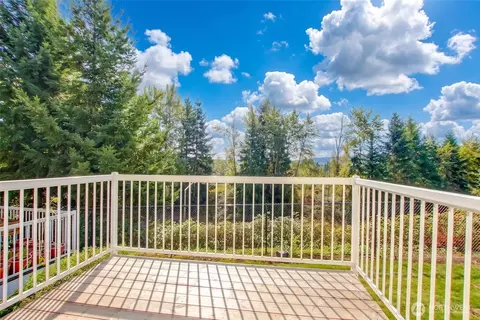 Exterior - 13021 NE 182nd Pl #A, Bothell, WA 98011 photo 4 of 5