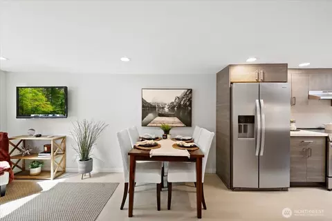 Dining - 32308 E Rutherford St, Carnation, WA 98014 photo 2 of 2