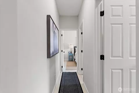 Entry Way - 32308 E Rutherford St, Carnation, WA 98014 photo 1 of 1