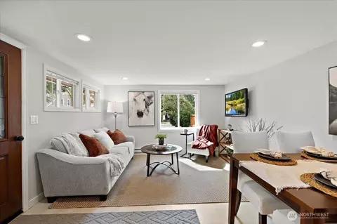 Living - 32308 E Rutherford St, Carnation, WA 98014 photo 1 of 6