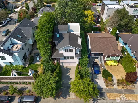 4407 30th Ave W, Seattle, WA 98199