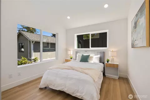 Bedroom - 724 N 89th St, Seattle, WA 98103 photo 1 of 4
