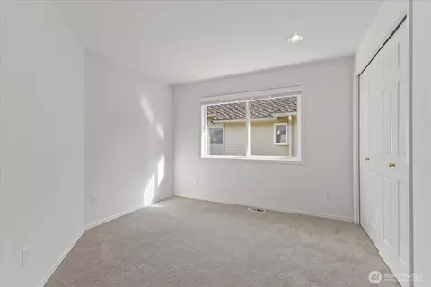 Bedroom - 15505 33rd Ave SE, Mill Creek, WA 98012 photo 3 of 5