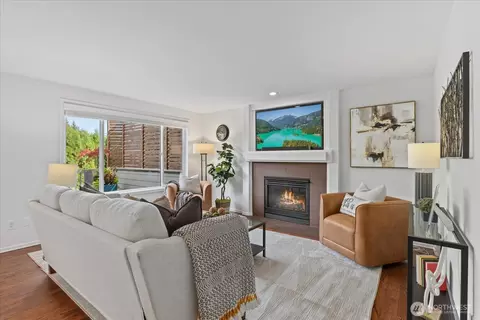 Living - 15505 33rd Ave SE, Mill Creek, WA 98012 photo 4 of 4
