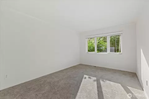 Bedroom - 15505 33rd Ave SE, Mill Creek, WA 98012 photo 4 of 5
