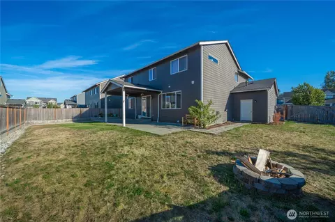 Exterior - 415 Buell St SW, Orting, WA 98360 photo 4 of 5