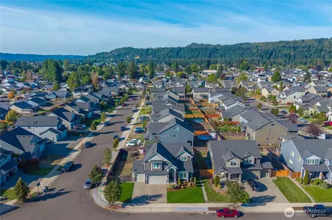 View/Area - 415 Buell St SW, Orting, WA 98360 photo 1 of 7
