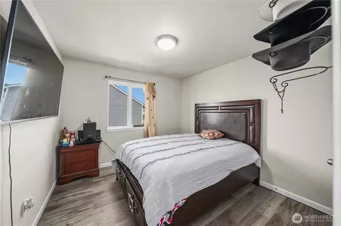 Bedroom - 415 Buell St SW, Orting, WA 98360 photo 4 of 5