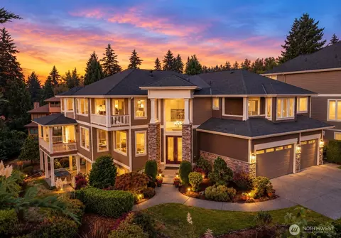 11022 SE 61st Pl, Bellevue, WA 98006