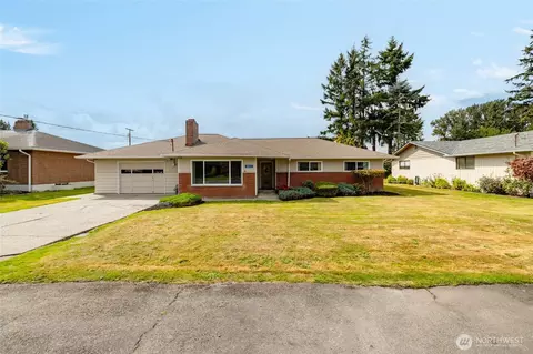 16572 S Wall St, Mount Vernon, WA 98273
