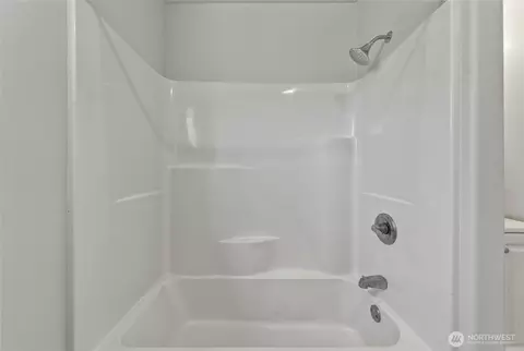 Bath - 424 S 7th Ave, Walla Walla, WA 99362 photo 2 of 2