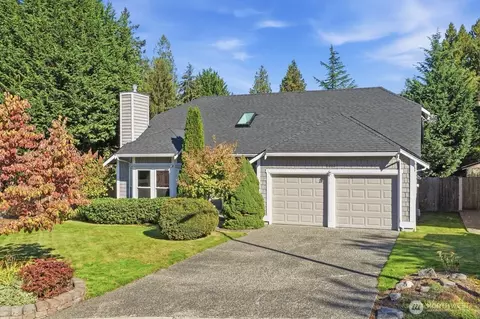 Exterior - 2223 235th Pl SE, Bothell, WA 98021 photo 8 of 8