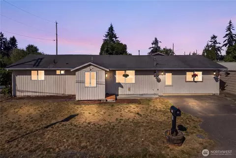 9304 55th Ave NE, Marysville, WA 98270