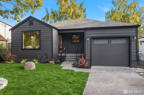 4331 NE 57th St, Seattle, WA 98105