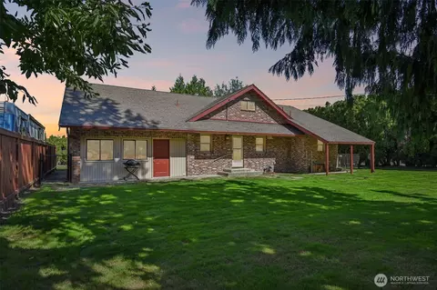 Exterior - 27527 SE 467th Pl, Enumclaw, WA 98022 photo 2 of 9