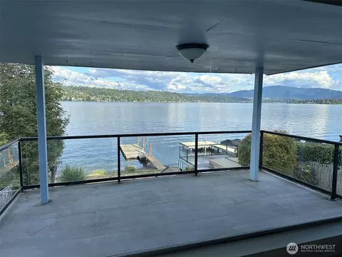 2644 W Lake Sammamish Pkwy SE, Bellevue, WA 98008