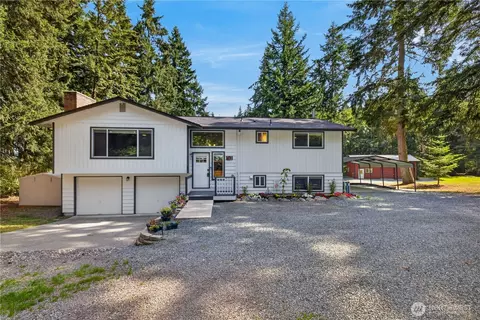 2742 Umatilla Dr, Oak Harbor, WA 98277