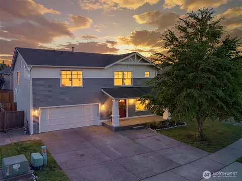 9518 186th Street Ct E, Puyallup, WA 98375