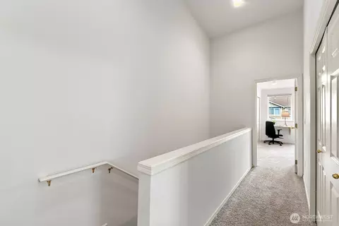 Entry Way - 21616 9th Ave SE #C105, Bothell, WA 98021 photo 2 of 2