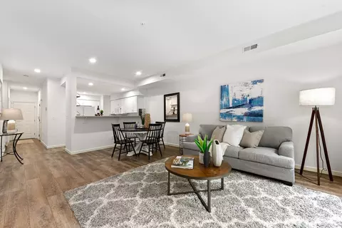Living - 21616 9th Ave SE #C105, Bothell, WA 98021 photo 4 of 4