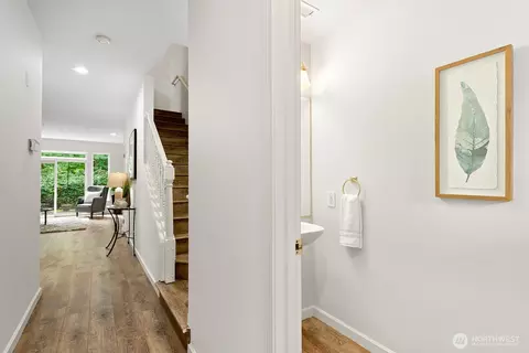 Entry Way - 21616 9th Ave SE #C105, Bothell, WA 98021 photo 1 of 2
