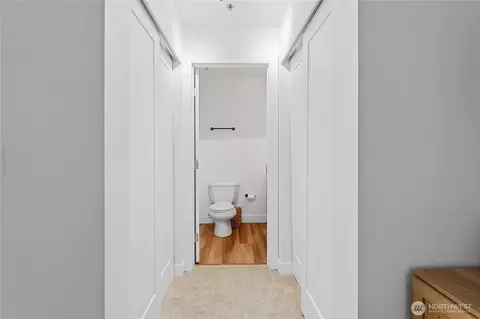 Entry Way - 901 E Marine View Dr #305, Everett, WA 98201 photo 6 of 7