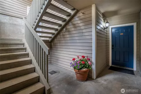 Other - 901 E Marine View Dr #305, Everett, WA 98201 photo 4 of 4