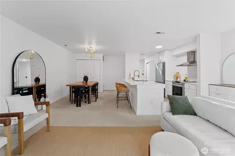 Other - 901 E Marine View Dr #305, Everett, WA 98201 photo 2 of 4