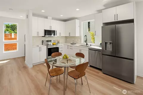 Kitchen - 908 29th Ave, Seattle, WA 98122 photo 3 of 3
